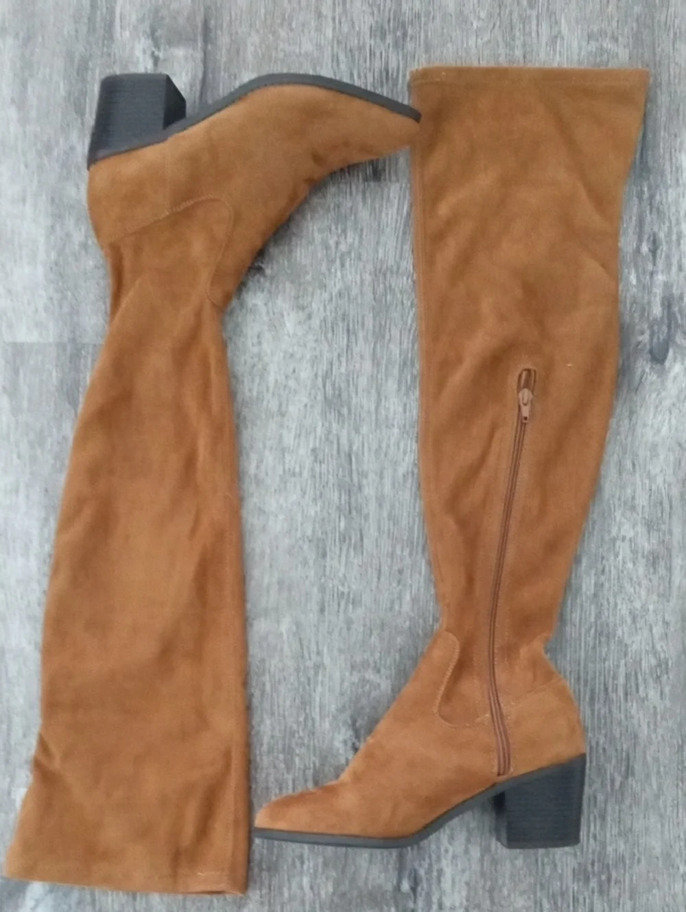 Forever 21 stylish women